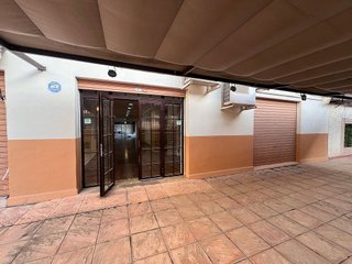 Local comercial en alquiler en Elda