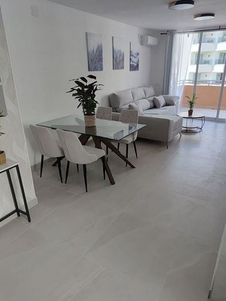 Piso en alquiler en Playa de los Boliches en Fuengirola