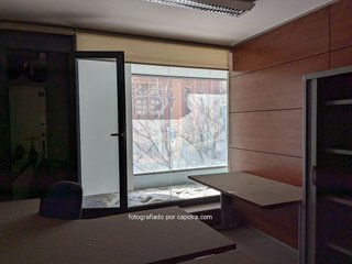 Oficina en venta en El Camp de l'Arpa del Clot en Barcelona