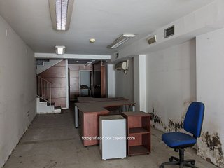 Oficina en venta en El Camp de l'Arpa del Clot en Barcelona