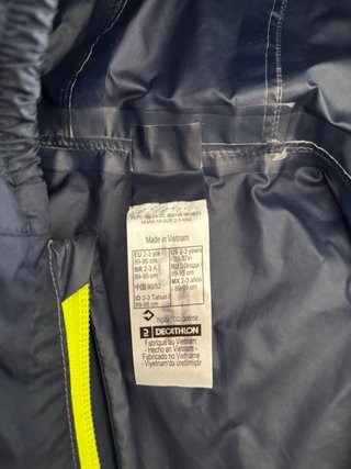 Chaqueta cortavientos Quechua niño.