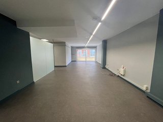 Oficina en venta en Eixample Nord – La Devesa en Girona