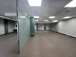 Oficina en venta en Eixample Nord – La Devesa en Girona
