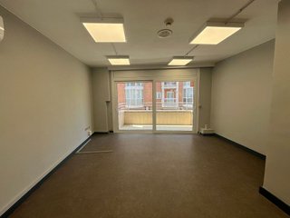 Oficina en venta en Eixample Nord – La Devesa en Girona