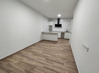 Casa adosada en venta en Petrer