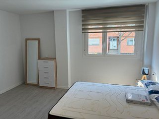 Piso en alquiler en Perpetuo Socorro en Huesca