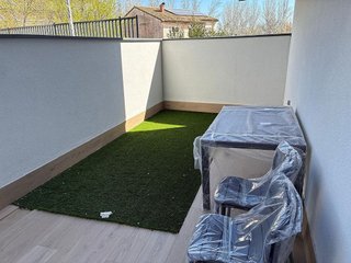 Piso en alquiler en Perpetuo Socorro en Huesca