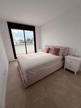 Piso en venta en Puerto - Plaza de Toros en Estepona