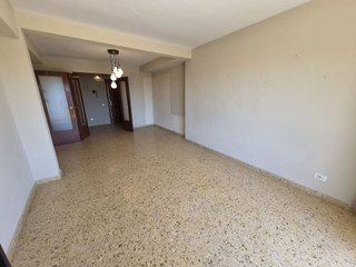 Piso en alquiler en Este en Castellón de la Plana