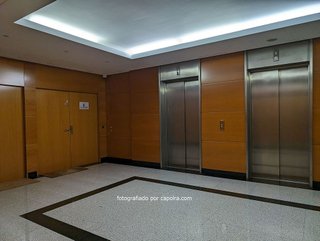 Oficina en venta en Bufalà en Badalona