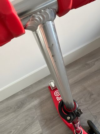 Patinete Maxi Micro Rojo, ruedas con Led