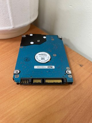 Disco Duro Toshiba 500GB -NO-