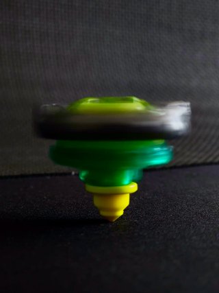 Beyblade X - Hover Wyvern 3-85 N