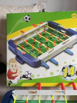 Futbolín de mesa infantil