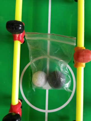 Futbolín de mesa infantil