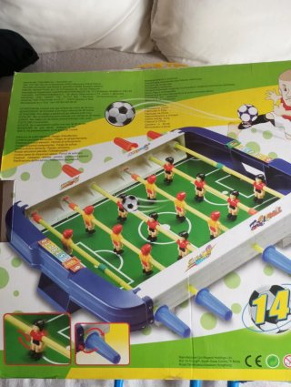 Futbolín de mesa infantil
