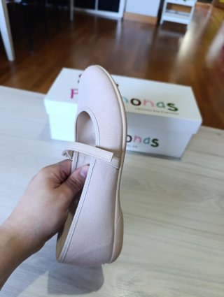 Manoletinas Pisamonas Beige Talla 36 sin estrenar.