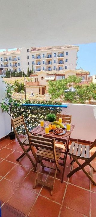 Piso en venta en Torrequebrada en Benalmádena