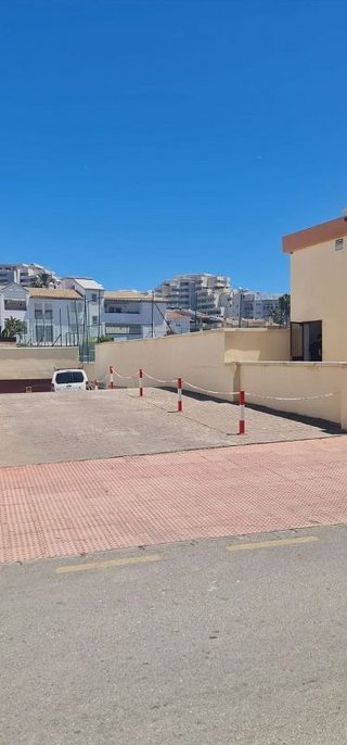 Garaje en alquiler en Parque de la Paloma en Benalmádena