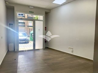 Local comercial en alquiler en Meliana