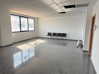 Oficina en alquiler en Avda. de Abril. - 9 de octubre en Sagunto