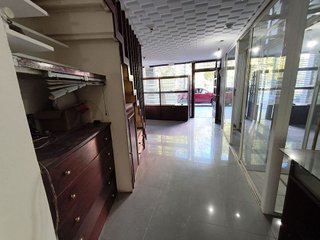 Local comercial en alquiler en Centro en Vitoria-Gasteiz