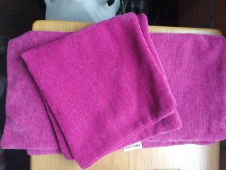 Funda cojín fucsia
