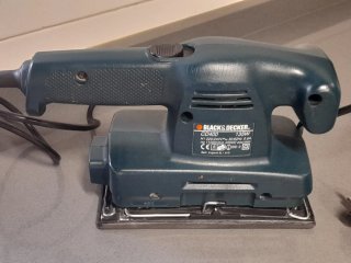 Lijadora Black&Decker CD400