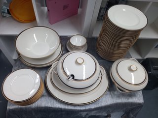 Set porcellana fine oro e bianco