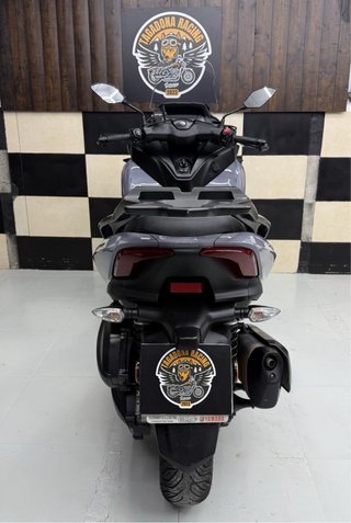 Yamaha Tricity 300