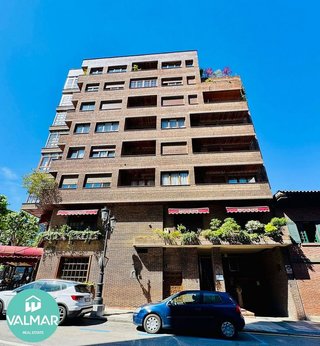 Piso en alquiler en Campo San Francisco - Plaza de América en Oviedo