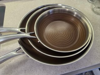 Set di tre padelle MasterPro GIRO 3 con pochissimo utilizzo (la grande con zero utilizzo)