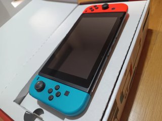 Nintendo Switch V2 Como Nueva