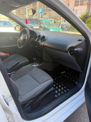 SEAT Ibiza automático 2006