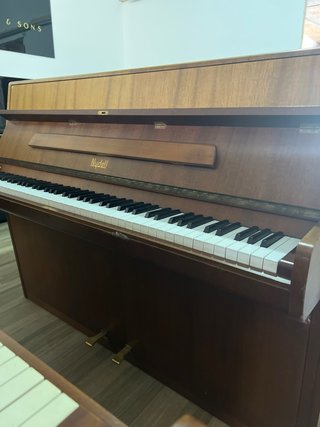Piano acústico
