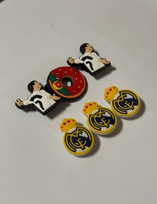 Pines para Crocs: Real Madrid y Cristiano