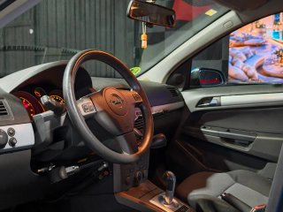 Opel Astra Adaptado 1.6 Automático - 2005