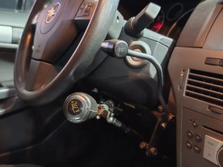Opel Astra Adaptado 1.6 Automático - 2005