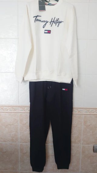 Conjunto Tommy Hilfiger Blanco y Negro