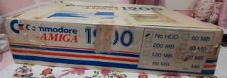 Commodore Amiga 1200 con 4 giochi