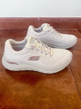 Zapatillas Skechers ArchFit Beige/Rosa