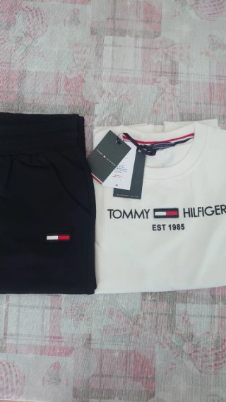 Conjunto Tommy Hilfiger Sudadera y Pantalón