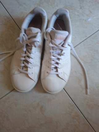 Deportivas Adidas Blancas y Rosas