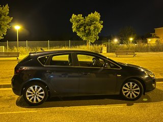 Opel Astra 2010