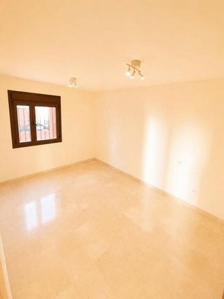 Piso en venta en Puerto - Plaza de Toros en Estepona