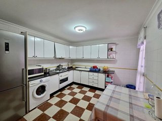 Casa adosada en venta en Lora del Río