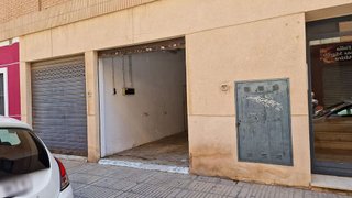 Garaje en alquiler en L'Alquenència en Alzira