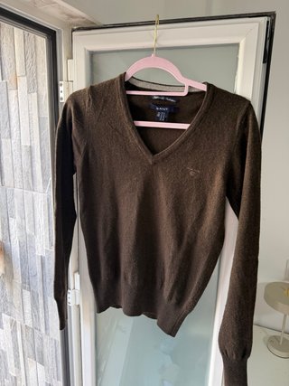 Jersey Gant Marrón Cuello Pico