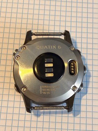Garmin Quatix 6. En perfecto estado.