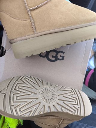 Botas UGG Beige Talla M